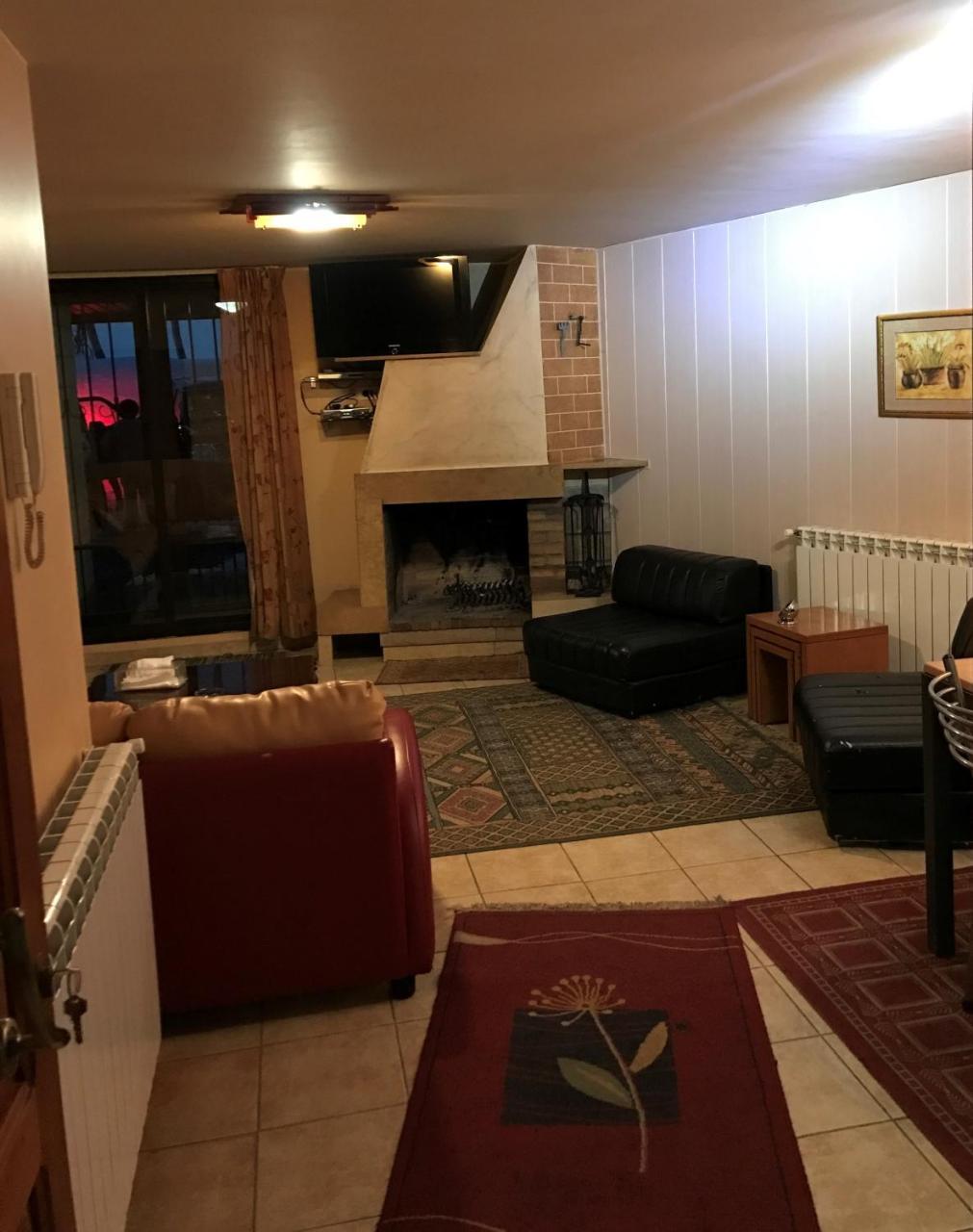 Stone Chalets Faraya Luaran gambar